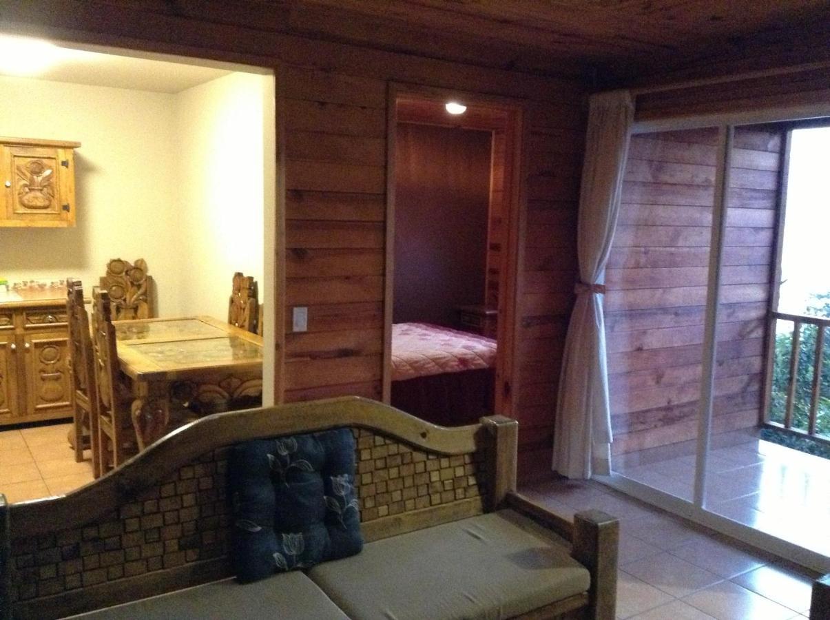 Cabanas El Cerrito Zirahuén 部屋 写真